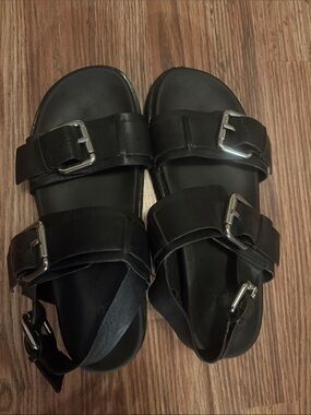 H&M Black Chunky Strap Sandals